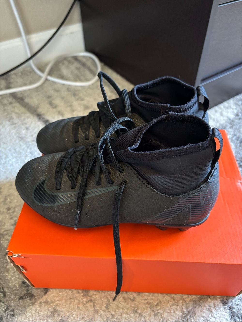 Nike Kids Superfly 10 Club Soccer Cleats- Black